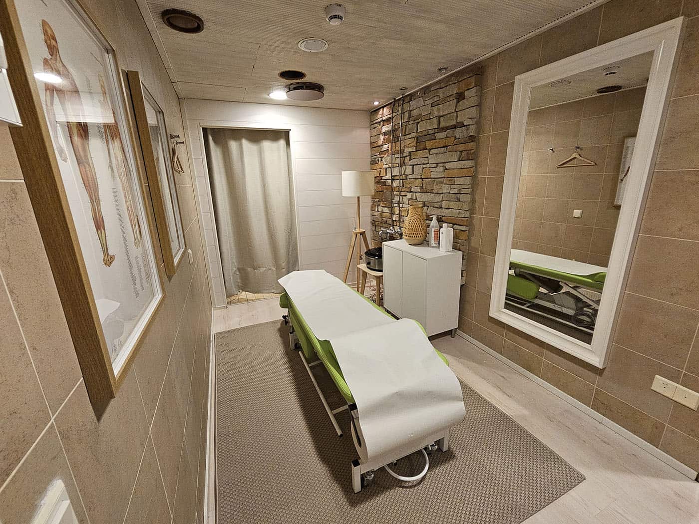 Hierontahuone tai hoitohuone Vantaa Tikkurila toimipisteessä